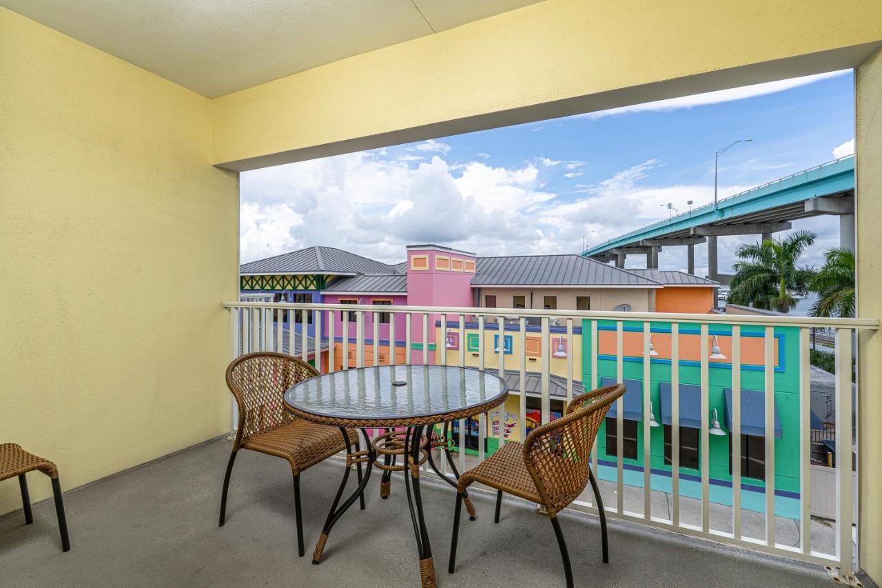 Harbour House At The Inn 310 Fort Myers Beach Exteriör bild