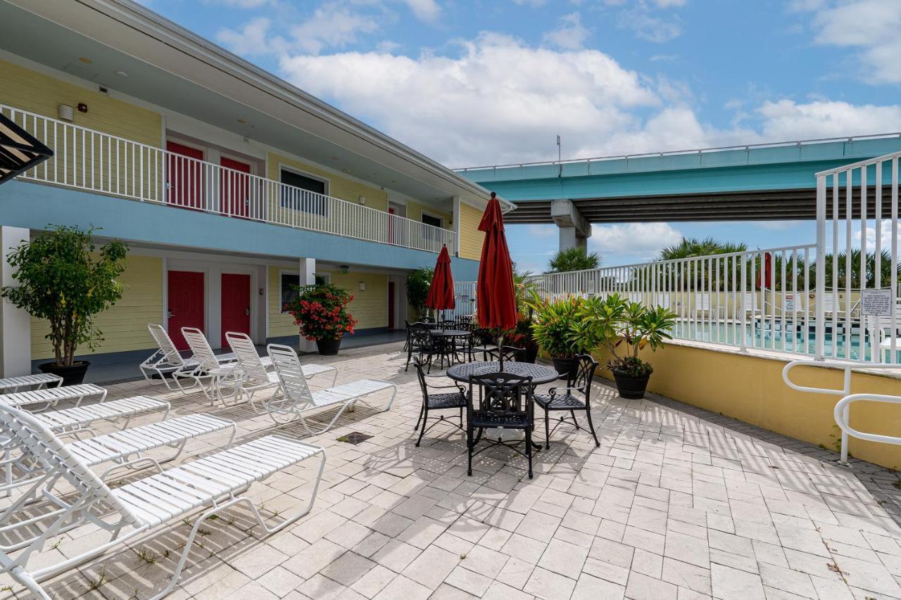 Harbour House At The Inn 310 Fort Myers Beach Exteriör bild